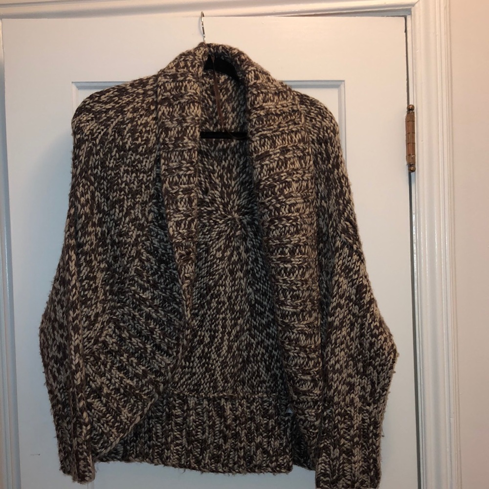 Hinge Cardigan